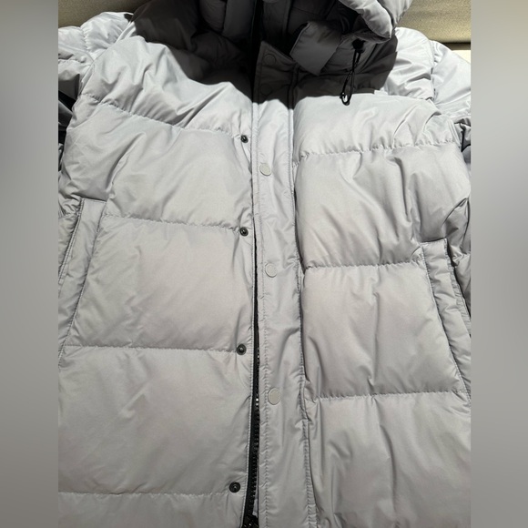 Aritzia Gray Puffer Jacket - Picture 14 of 16